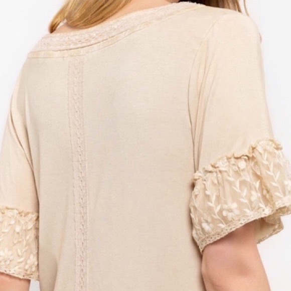 ✌🏼 #1251 POL Honey Gold Floral Lace Short Sleeve Top - Picture 5 of 12